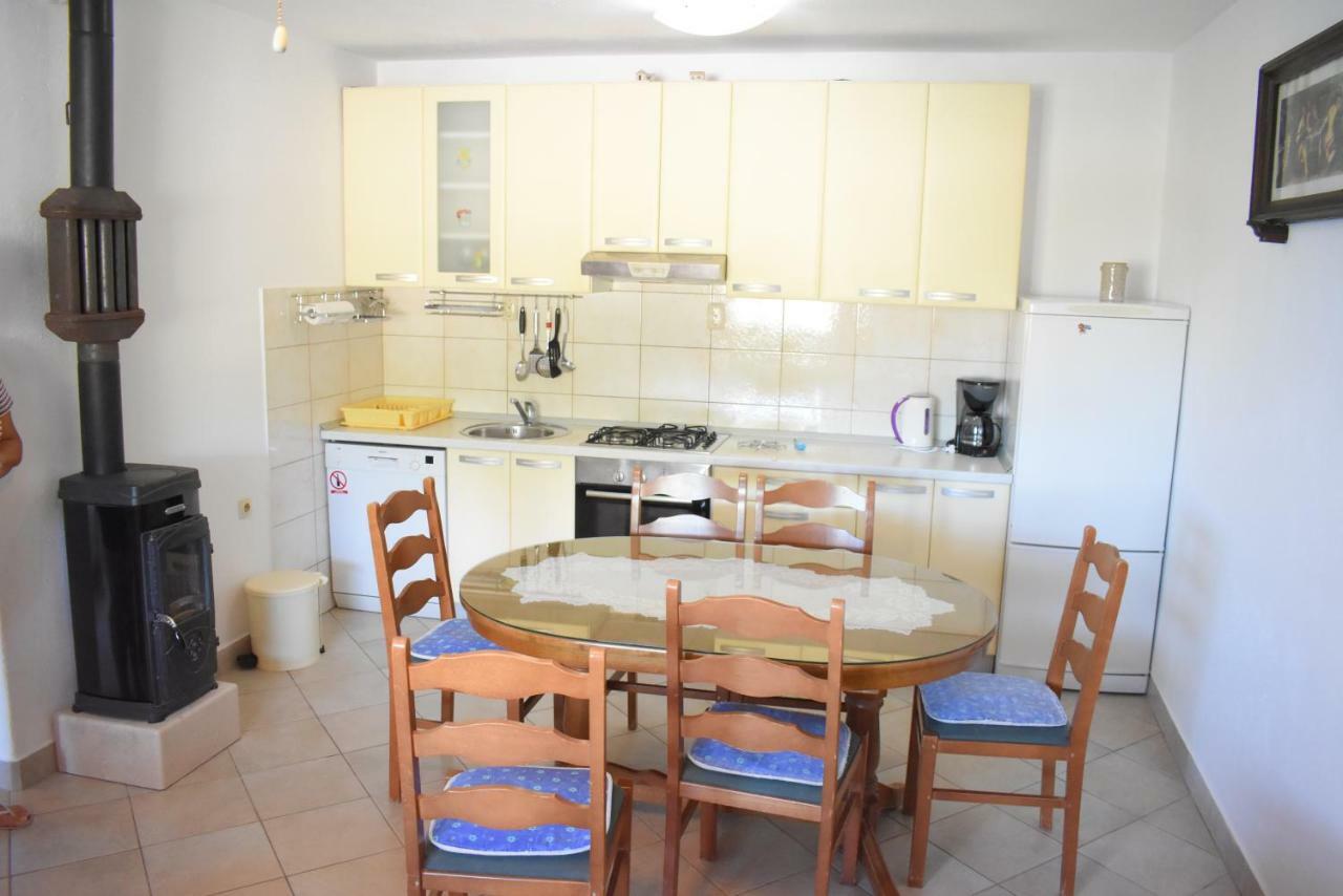 פוצ'ישצ'ה Apartment Martinic מראה חיצוני תמונה